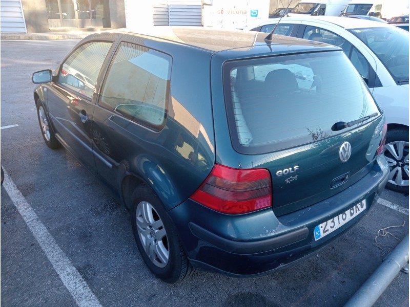 volkswagen golf iv berlina (1j1) del año 2001