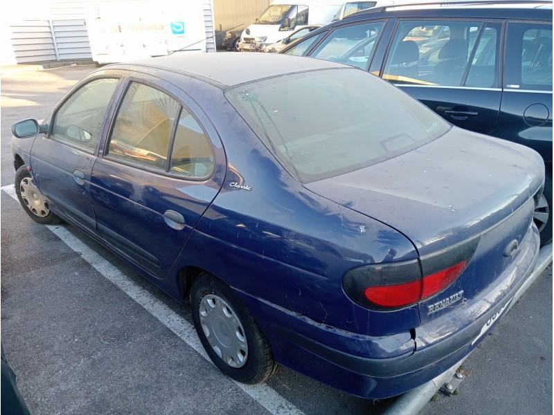 renault megane i classic (la0) del año 1998