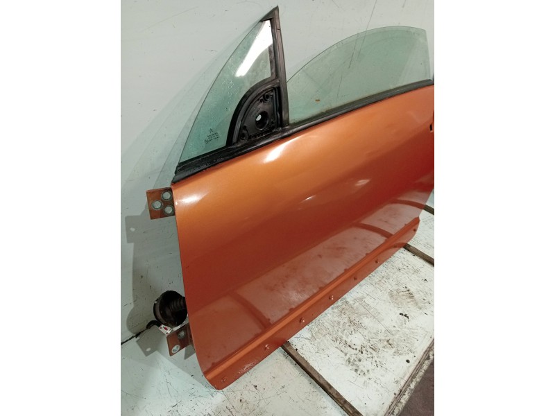 Recambio de puerta delantera izquierda para citroen c3 pluriel 1.6 16v sensodrive referencia OEM IAM   2P
