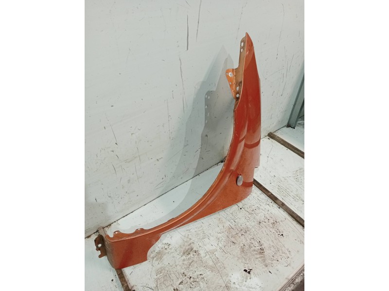 Recambio de aleta delantera izquierda para citroen c3 pluriel 1.6 16v sensodrive referencia OEM IAM   