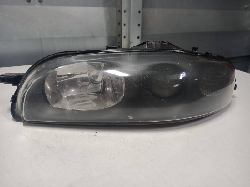 Recambio de faro izquierdo para fiat brava (182) 1.4 12v cat referencia OEM IAM 88201557  