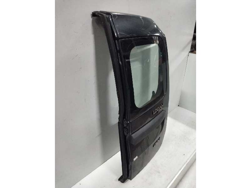 Recambio de puerta trasera derecha para dacia logan laureate referencia OEM IAM  6P 