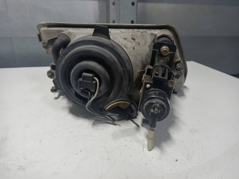 Recambio de faro izquierdo para fiat cinquecento (170) 0.7 referencia OEM IAM 35250748  