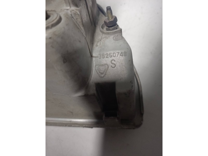 Recambio de faro izquierdo para fiat cinquecento (170) 0.7 referencia OEM IAM 35250748  