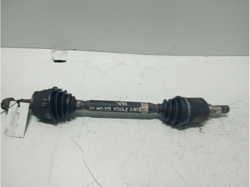 Recambio de transmision delantera izquierda para fiat stilo (192) 1.6 16v active referencia OEM IAM   