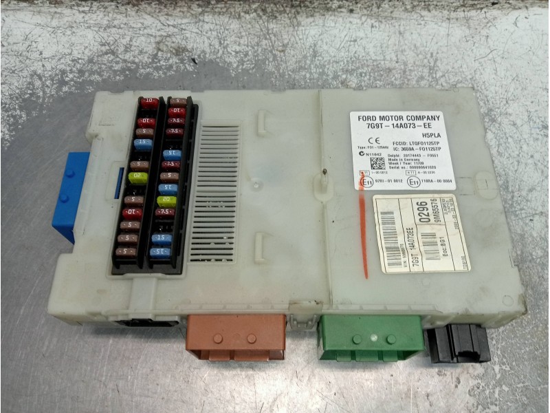 Recambio de caja reles / fusibles para ford mondeo ber. (ca2) ghia referencia OEM IAM 7G9T14A073EE 3659AF01125TP 28174443F0551
