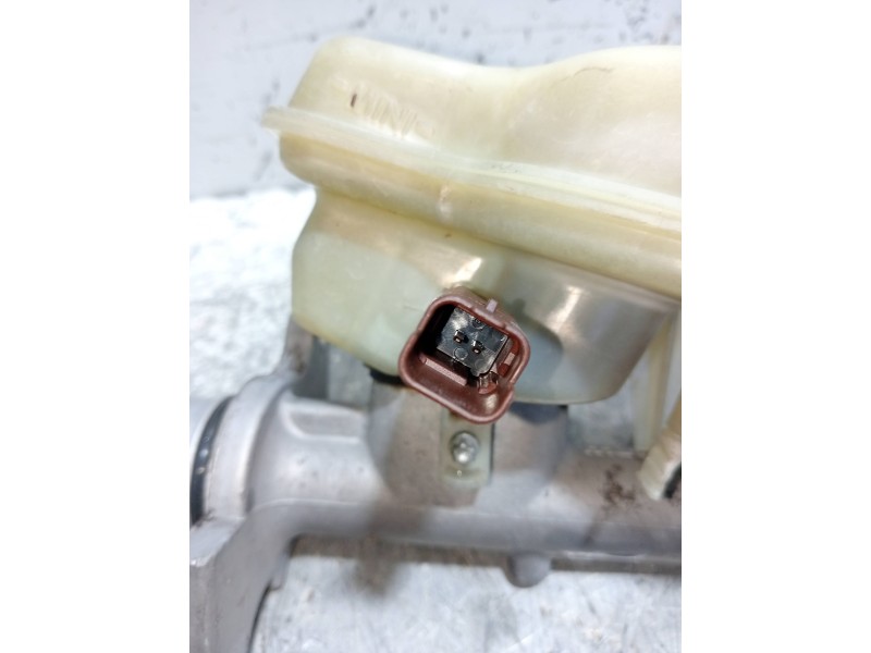 Recambio de bomba freno para citroen c3 pluriel 1.6 16v sensodrive referencia OEM IAM 320670938  