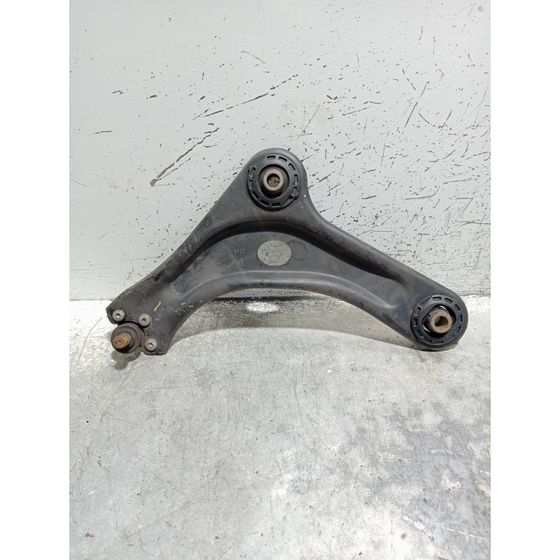 Recambio de brazo suspension inferior delantero izquierdo para citroen c3 pluriel 1.6 16v sensodrive referencia OEM IAM   