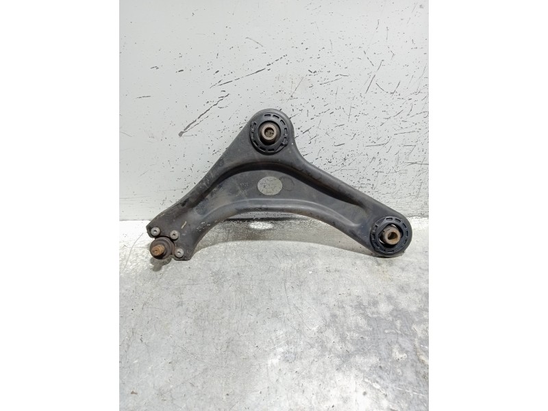 Recambio de brazo suspension inferior delantero izquierdo para citroen c3 pluriel 1.6 16v sensodrive referencia OEM IAM   