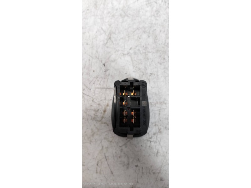 Recambio de mando elevalunas delantero izquierdo para citroen c3 pluriel 1.6 16v sensodrive referencia OEM IAM   