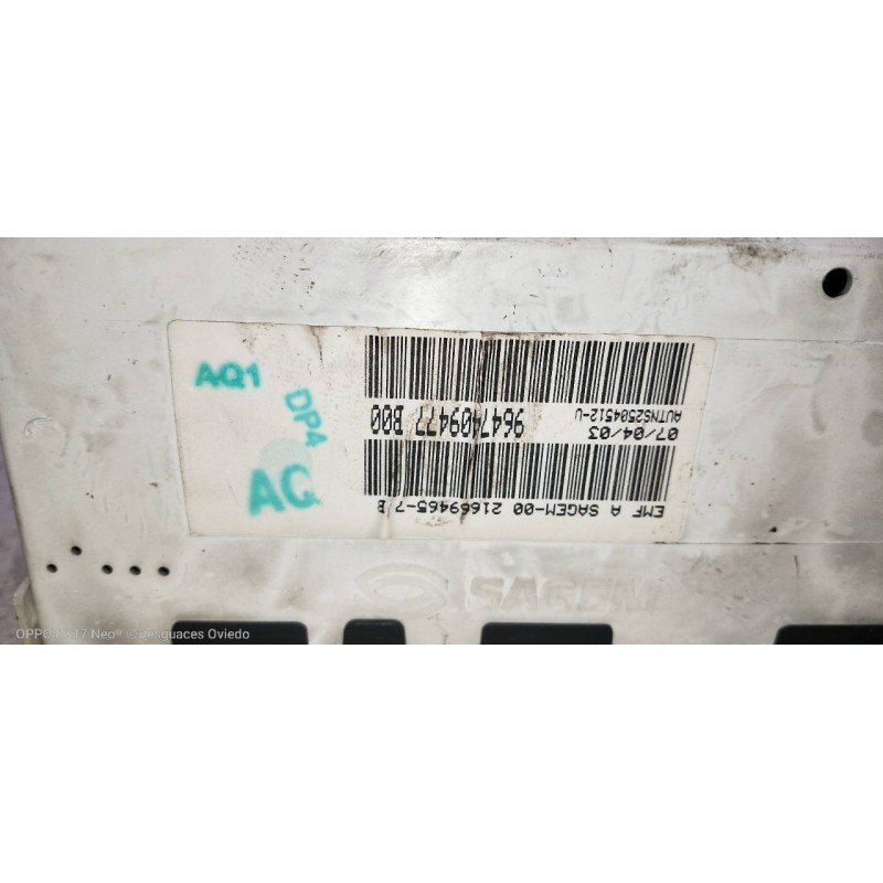 Recambio de pantalla multifuncion para citroen c3 pluriel 1.6 16v sensodrive referencia OEM IAM 9647409477  