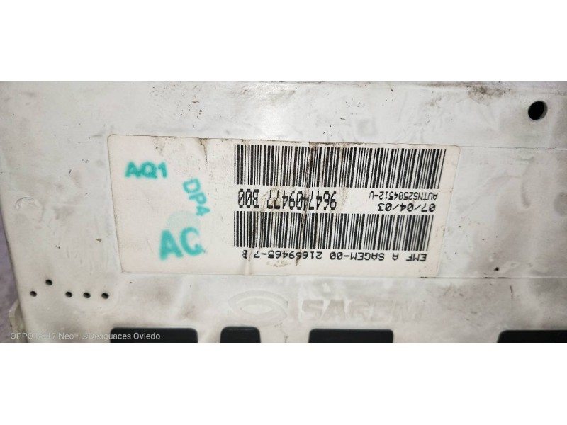 Recambio de pantalla multifuncion para citroen c3 pluriel 1.6 16v sensodrive referencia OEM IAM 9647409477  