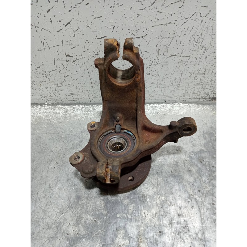 Recambio de mangueta delantera derecha para citroen c3 pluriel 1.6 16v sensodrive referencia OEM IAM   