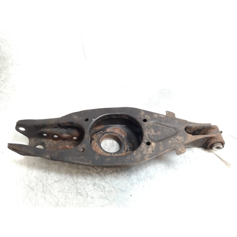 Recambio de brazo suspension inferior trasero izquierdo para mercedes clase e (w210) familiar 220 t cdi (210.206) referencia OEM