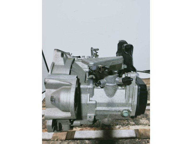 Recambio de caja cambios para seat ibiza (6l1) ecomotive referencia OEM IAM JCZ 01027 64 0774 