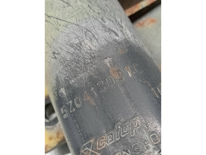 Recambio de amortiguador delantero derecho para volkswagen fox (5z1) básico referencia OEM IAM 5Z0413031C  