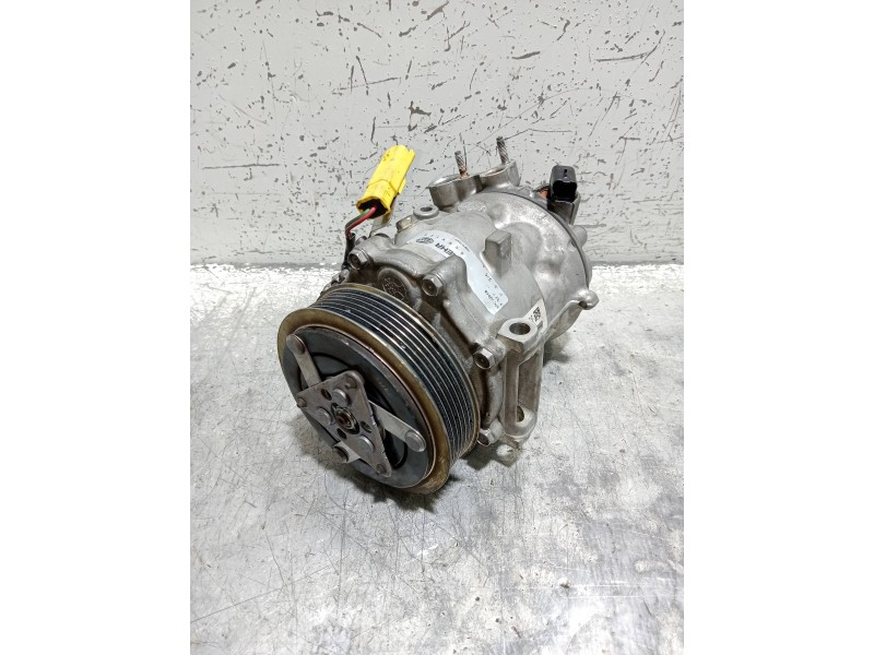 Recambio de compresor aire acondicionado para peugeot 508 allure referencia OEM IAM SD7C1392F  