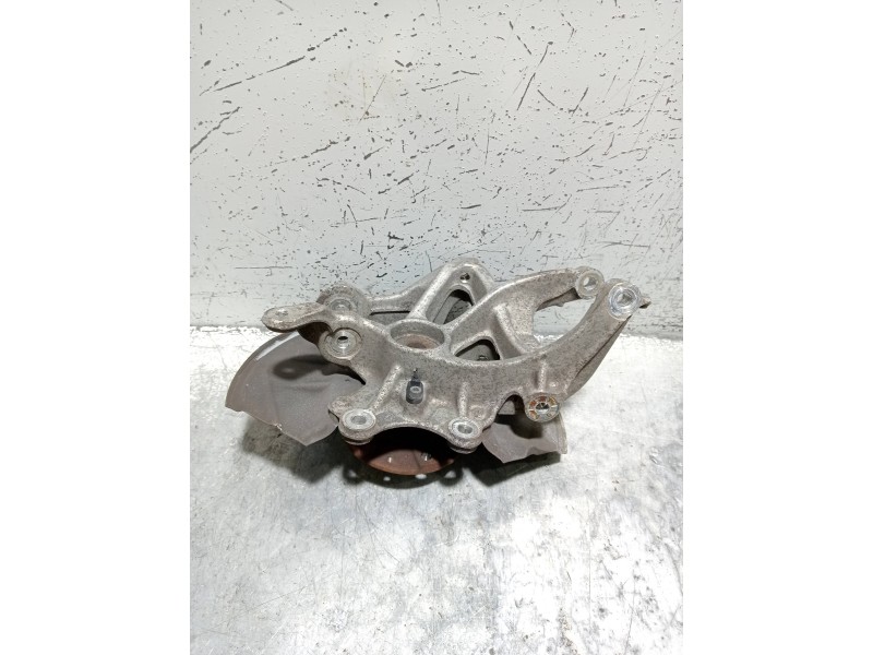 Recambio de mangueta trasera izquierda para peugeot 508 allure referencia OEM IAM   