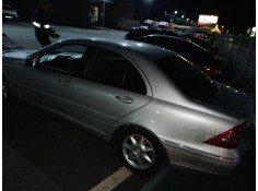 mercedes clase c (w203) berlina del año 2001 2