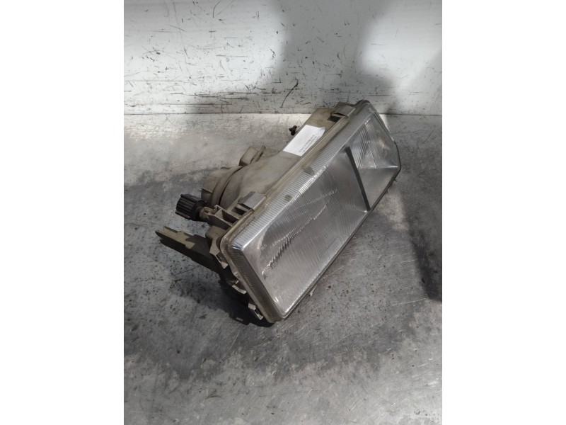 Recambio de piloto delantero derecho para renault 9 1.2 referencia OEM IAM   