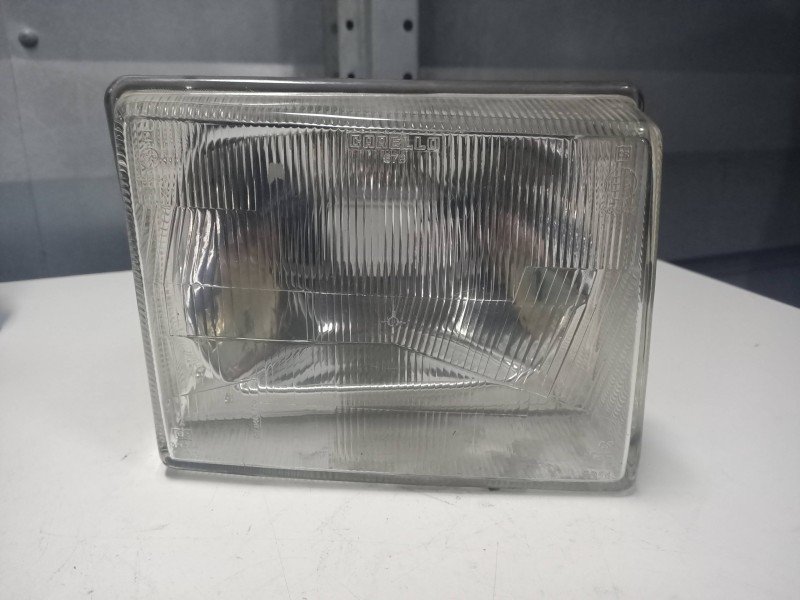 Recambio de faro derecho para fiat fiorino (255) 1.7 diesel referencia OEM IAM   