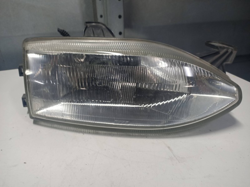 Recambio de faro derecho para fiat palio weekend (178) td 70 referencia OEM IAM   