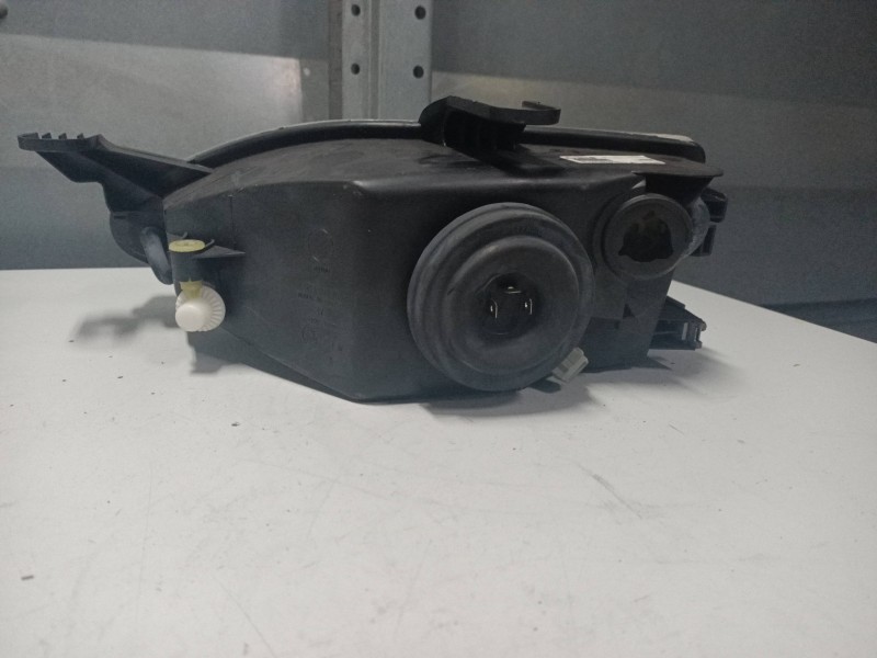 Recambio de faro derecho para fiat palio berlina 1.2 cat referencia OEM IAM 46546246   Recambio de faro derecho para fiat palio berlina 1.2 cat referencia OEM IAM 46546246