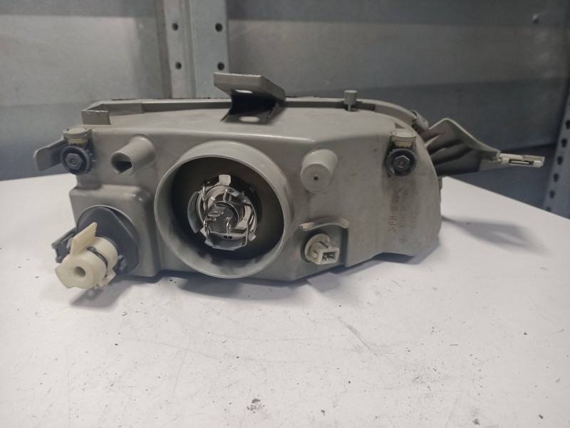 Recambio de faro izquierdo para fiat punto berl. (176) 1.1 referencia OEM IAM   