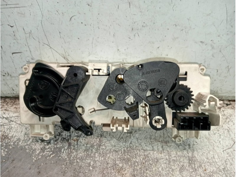 Recambio de mando calefaccion / aire acondicionado para peugeot 306 berlina 3/5 puertas (s1) xs dt referencia OEM IAM 830051263F