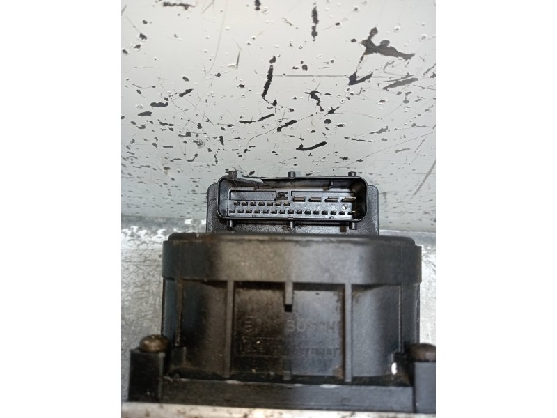 Recambio de abs para opel omega b design edition berlina referencia OEM IAM 0265216460  