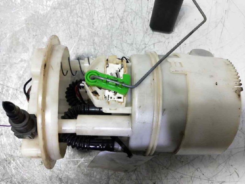 Recambio de bomba combustible para dacia sandero 1.4 cat (gas licuado del petróleo. gpl) referencia OEM IAM 8200704685 097469099