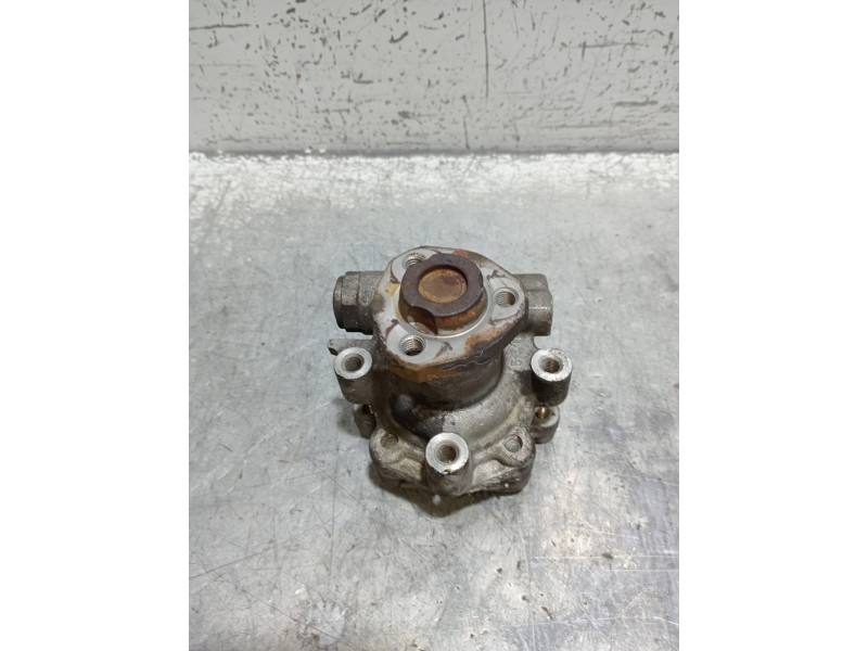 Recambio de bomba direccion para volkswagen sharan (7m6/7m9) comfortline referencia OEM IAM   