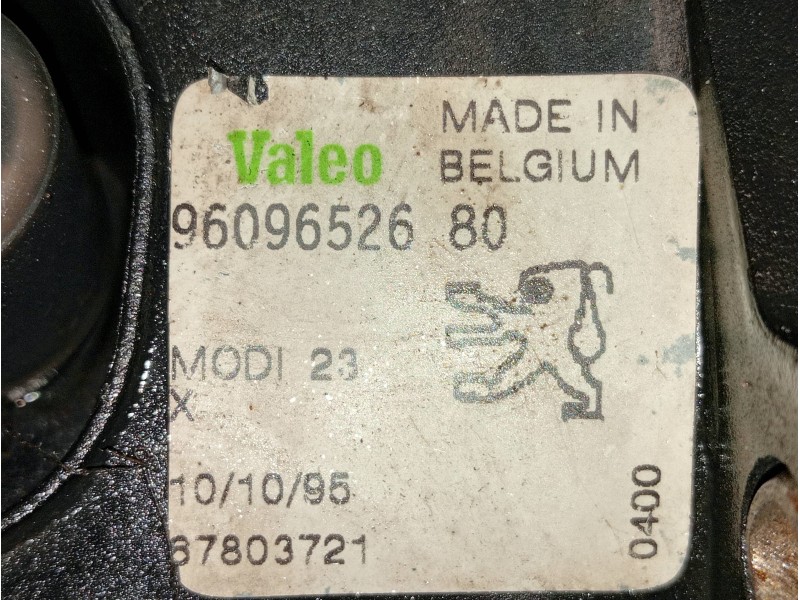 Recambio de faro antiniebla derecho para peugeot 306 berlina 3/5 puertas (s1) xs dt referencia OEM IAM 9609652680  