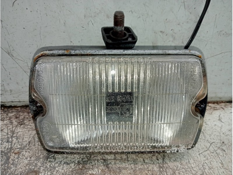 Recambio de faro antiniebla izquierdo para peugeot 306 berlina 3/5 puertas (s1) xs dt referencia OEM IAM 6205C5 57803725 