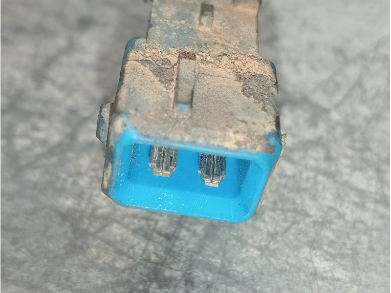 Recambio de faro antiniebla izquierdo para peugeot 306 berlina 3/5 puertas (s1) xs dt referencia OEM IAM 6205C5 57803725 