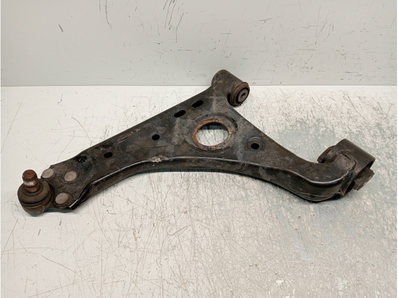 Recambio de brazo suspension inferior delantero izquierdo para opel mokka edition referencia OEM IAM   