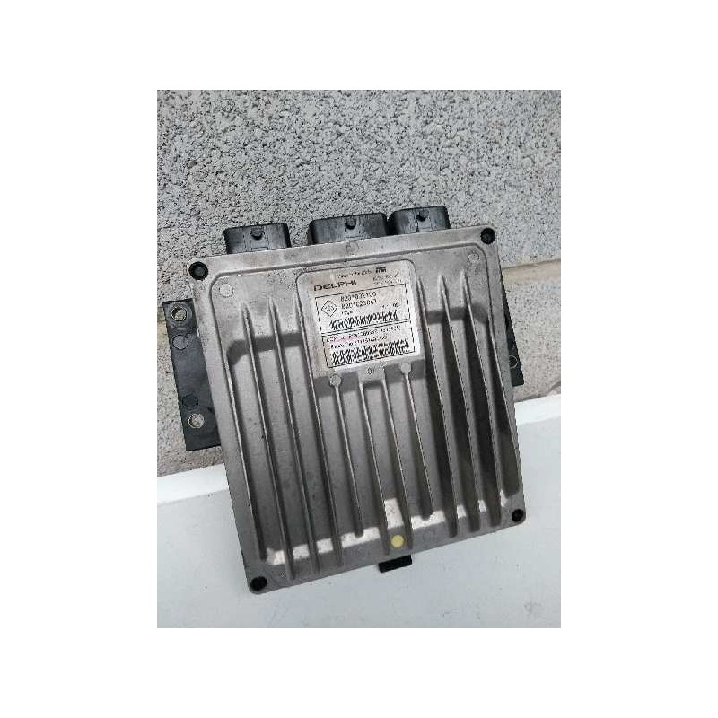 Recambio de centralita motor uce para dacia sandero 1.5 dci diesel cat referencia OEM IAM R0410B036E 8201002106 8201023847 81390