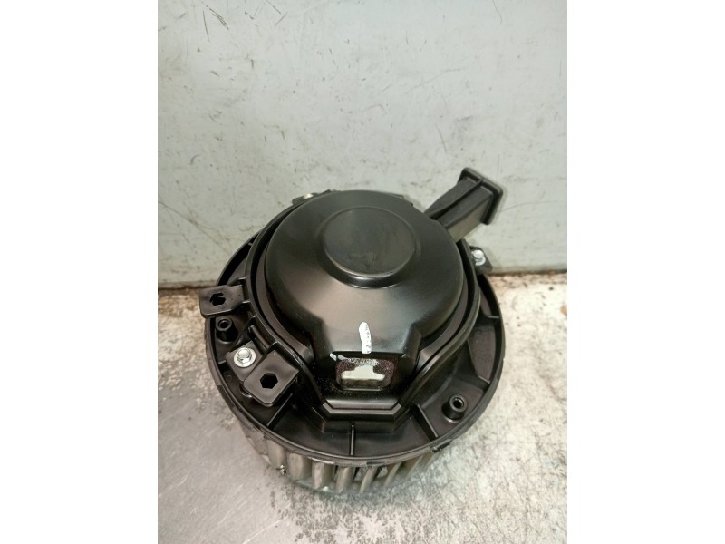 Recambio de motor calefaccion para opel mokka edition referencia OEM IAM 52427194  