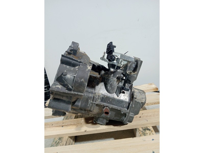 Recambio de caja cambios para volkswagen golf vii lim. (bq1) advance referencia OEM IAM FMGAJ015 SEL 080219 48 1604 6V