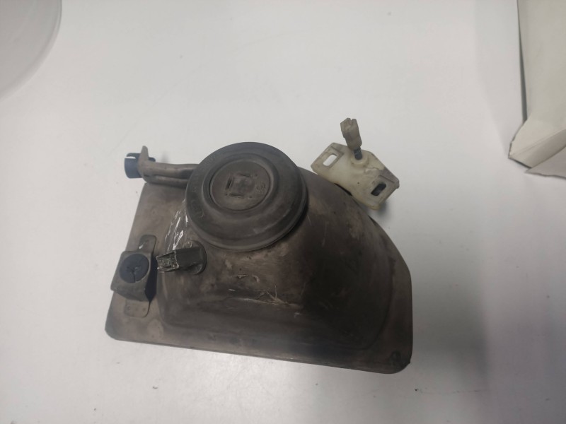 Recambio de faro izquierdo para ford orion 1.6 d referencia OEM IAM    Recambio de faro izquierdo para ford orion 1.6 d referencia OEM IAM