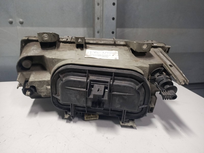 Recambio de faro derecho para fiat ulysse (121) 1.9 turbodiesel referencia OEM IAM   