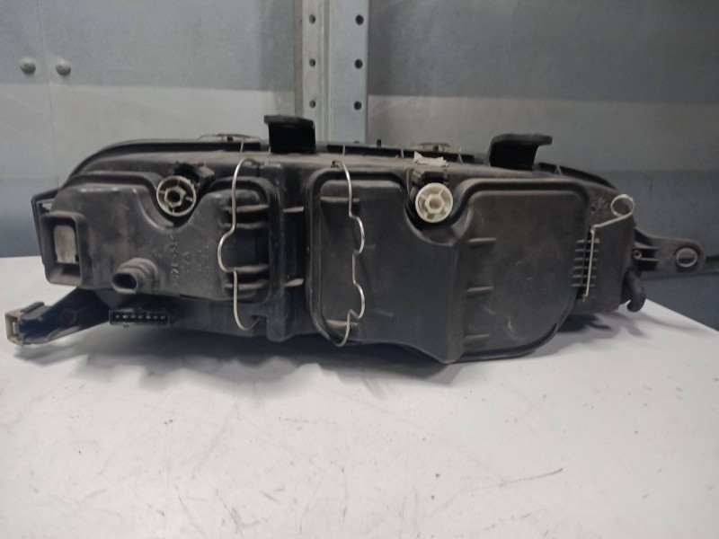 Recambio de faro izquierdo para fiat punto berlina (188) 1.2 8v referencia OEM IAM   