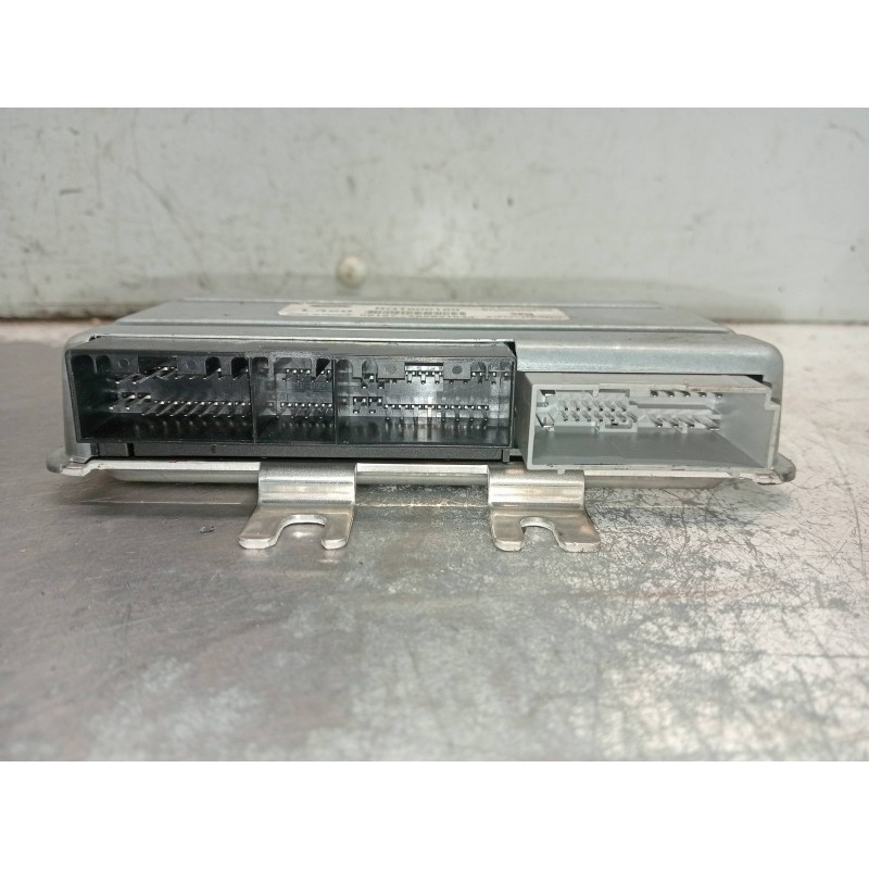 Recambio de centralita suspension para land rover range rover sport v8 td se referencia OEM IAM RQT500160 06157 265631633
