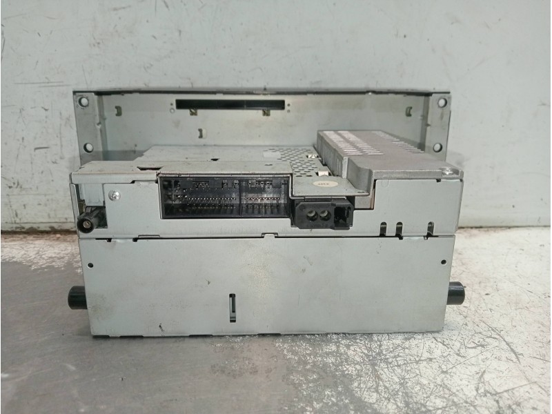 Recambio de sistema audio / radio cd para land rover range rover sport v8 td se referencia OEM IAM VUX500500 AL070402278 