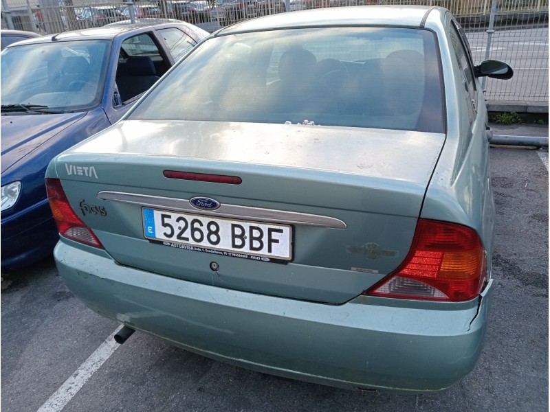 ford focus berlina (cak) del año 1998
