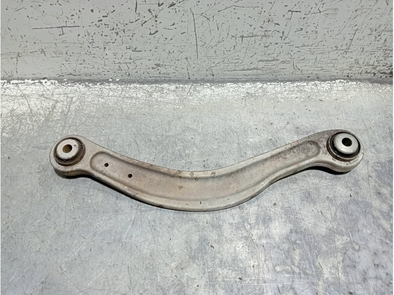 Recambio de brazo suspension superior trasero derecho para mercedes clase clk (w207) coupe e 220 cdi blueefficiency (207.302) re