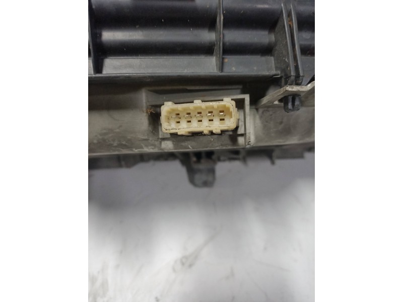 Recambio de faro izquierdo para fiat ulysse (121) 1.9 turbodiesel referencia OEM IAM   