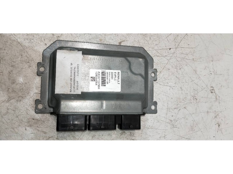Recambio de centralita motor uce para renault zoe referencia OEM IAM 283G08110R A3C07157904 