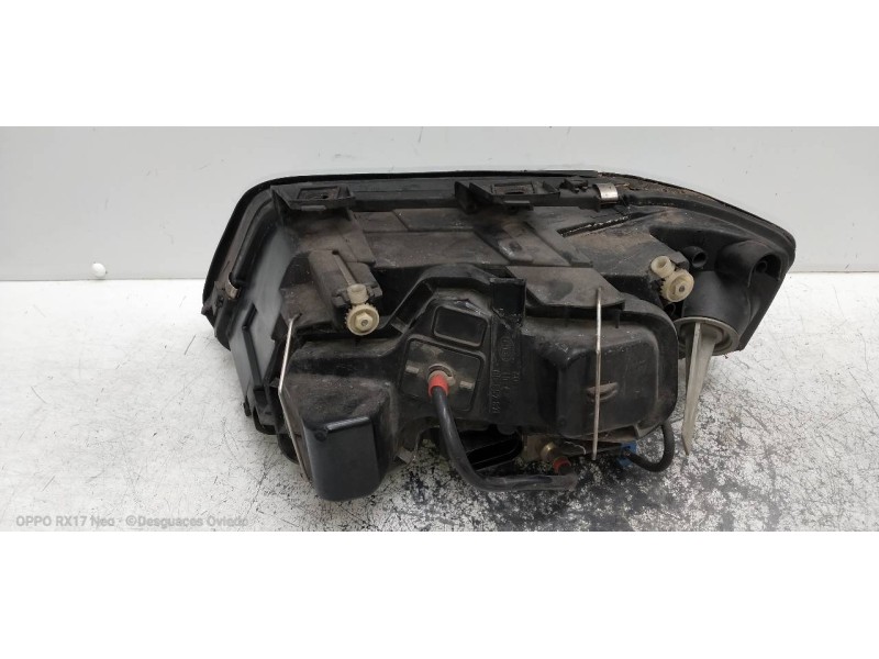Recambio de faro derecho para audi a6 berlina (4b2) 2.8 quattro referencia OEM IAM   