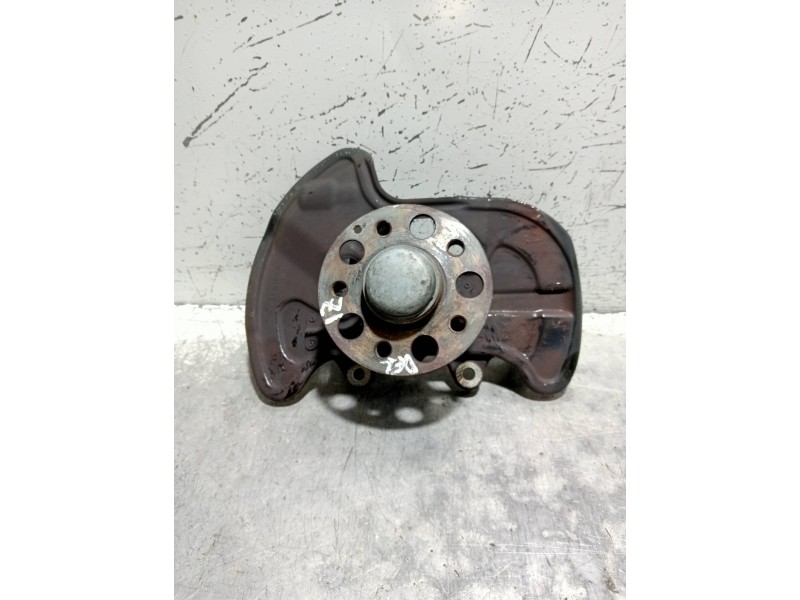 Recambio de mangueta delantera izquierda para mercedes clase clk (w207) coupe e 220 cdi blueefficiency (207.302) referencia OEM 